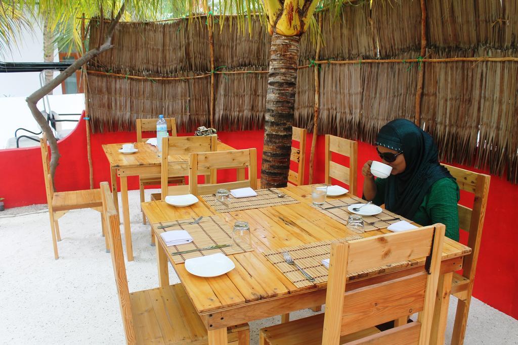 Huraa East Inn Eksteriør billede