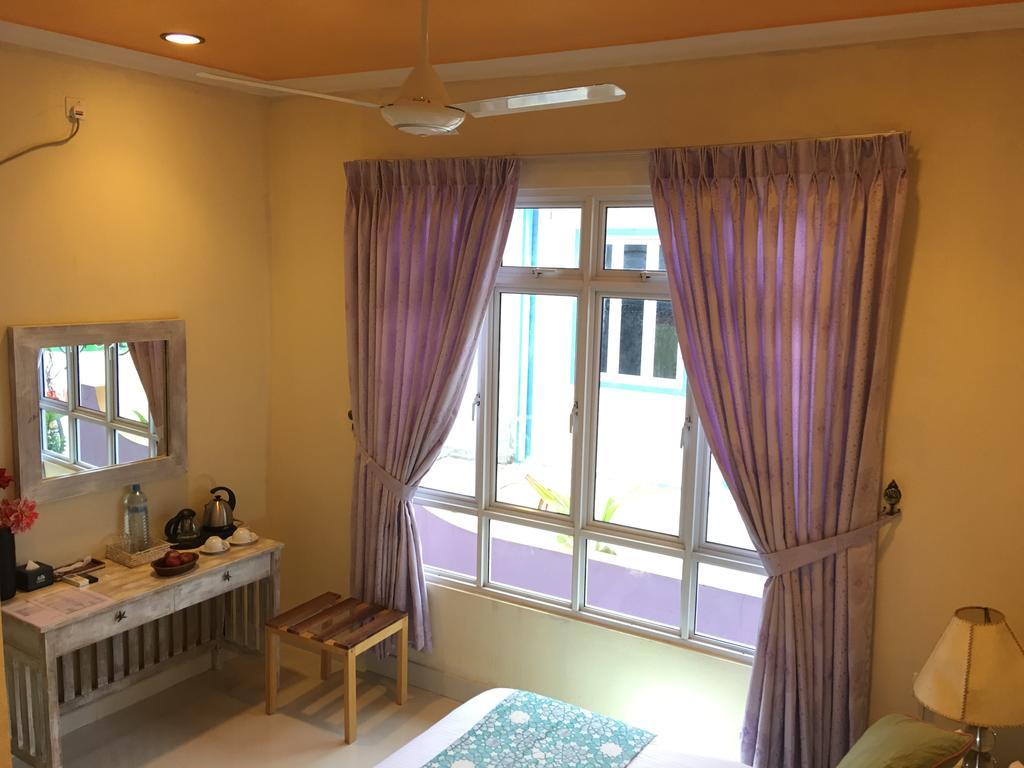 Huraa East Inn Eksteriør billede